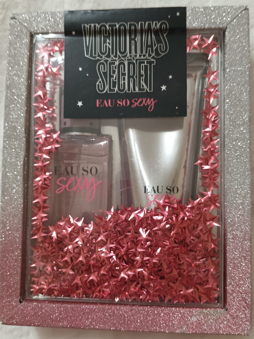 Victoria's Secret Eau So Sexy Gift Set - Pink and Silver